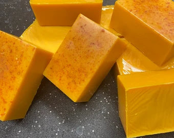 KOJIC ACID WITH RAW PAPAYA AND TURMERIC POWDER 4OZ BARS